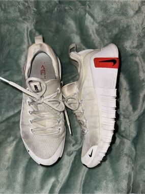 Nike metcons